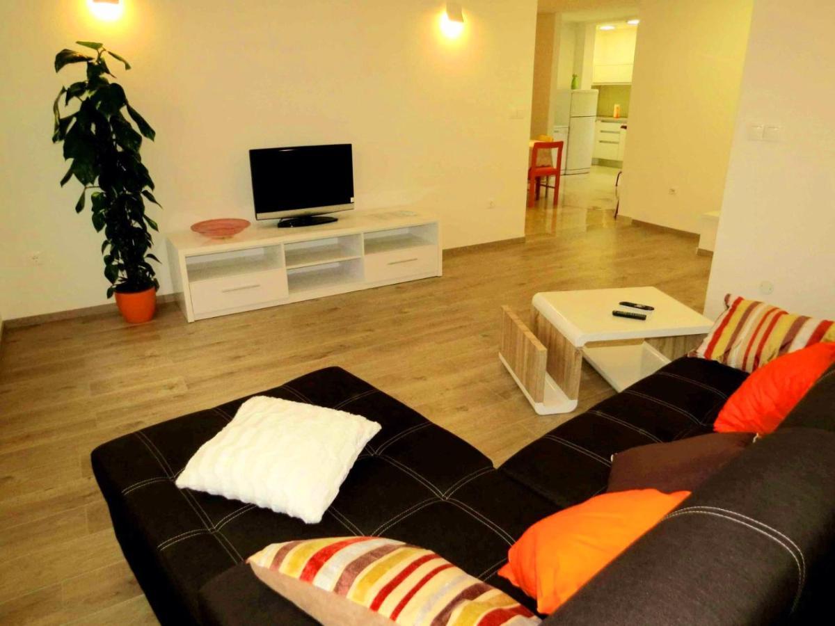 House Merlin Apartma