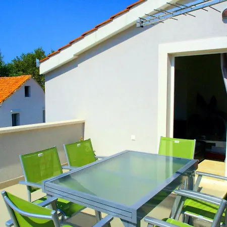 House Merlin Baska Voda Exterior photo
