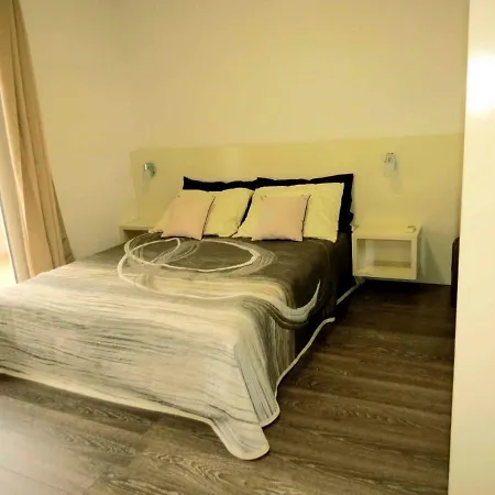 House Merlin Baska Voda Exterior photo